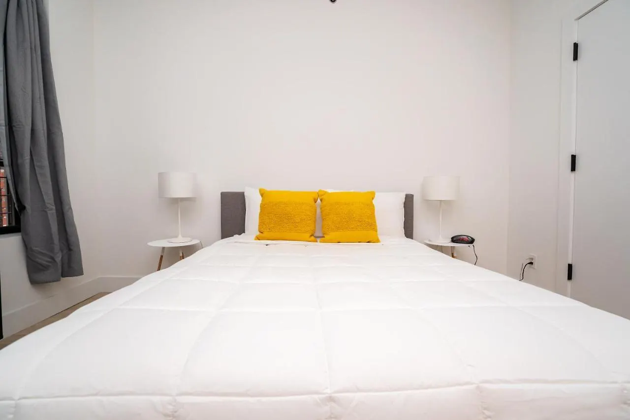 Upper West Side Apartments 30 Day Rentals New York 0*,  United States