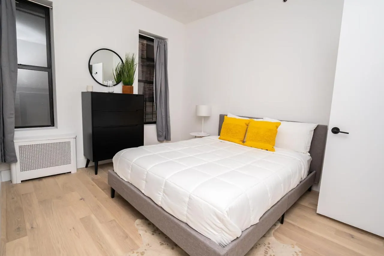 Upper West Side Apartments 30 Day Rentals New York 0*,  United States