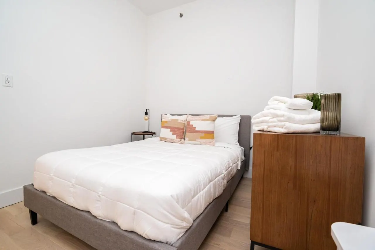 Upper West Side Apartments 30 Day Rentals New York 0*,  United States